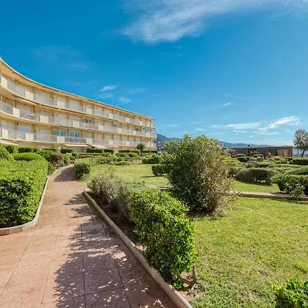 Apartment Climatise, Vue - 4 Pers. - Fr-1-816-44 *
